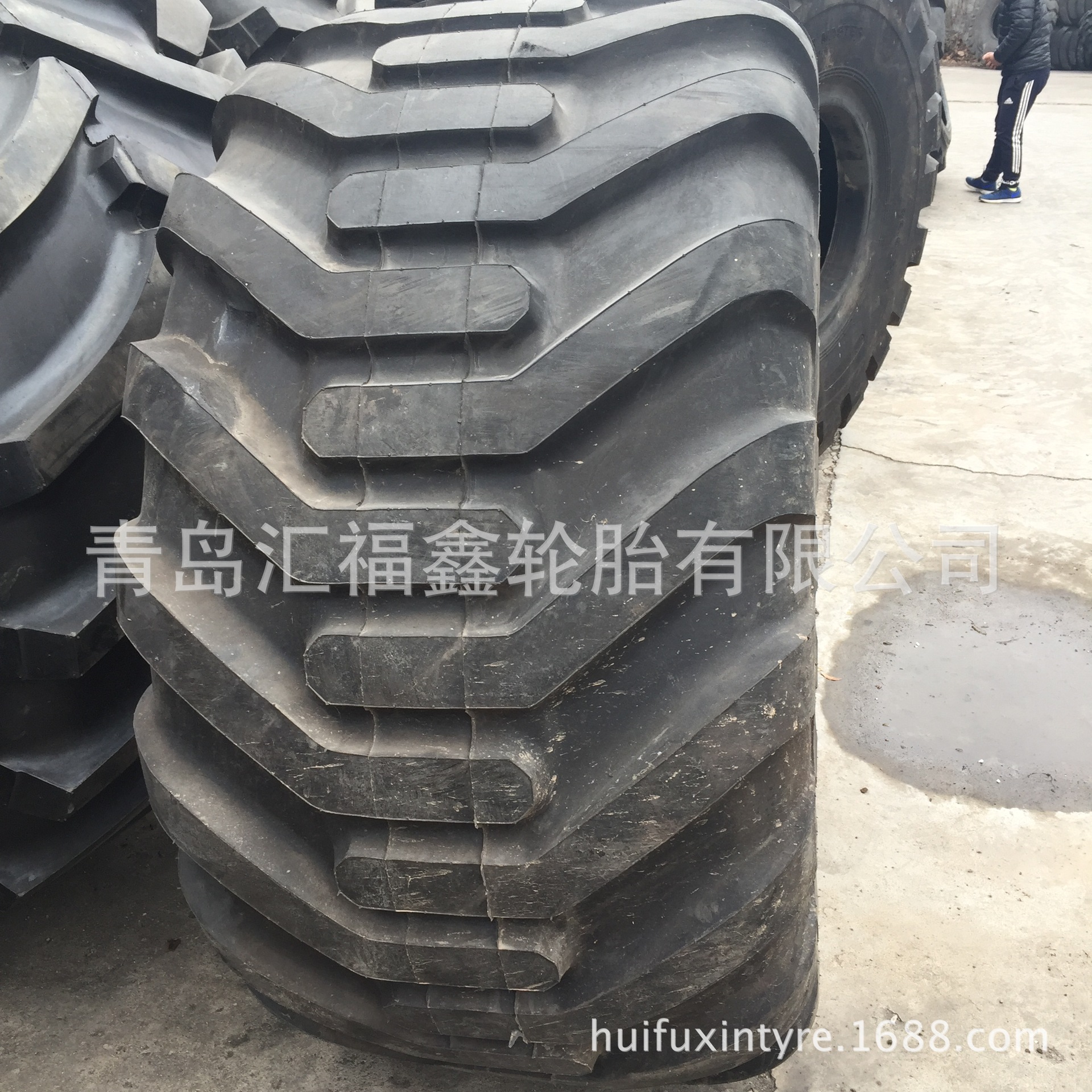 供应宽基悬浮农业轮胎750/55-26.5 600/40-22.5 780/50-28.5