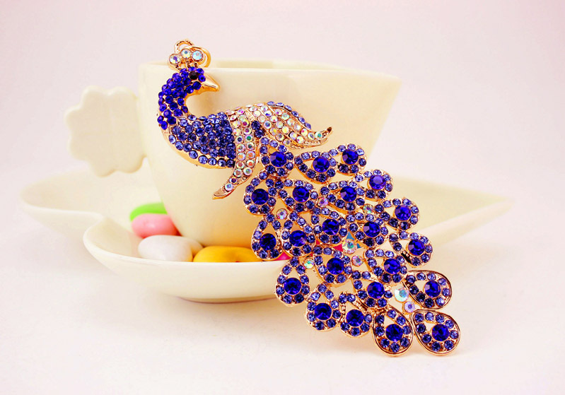 56g Weight Travel Occasion Alloy, Metal Material Animal Pattern Unisex Gender Dark Blue, Lake Blue, Pink, Purple, Blue, Yellow Color Chinese Style Creative Cute Diamond Keychain 12