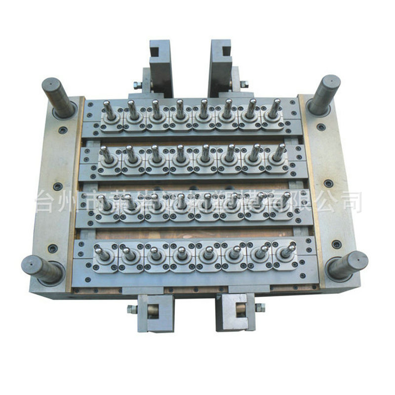 供应定制32腔耐高温饮料瓶坯模具