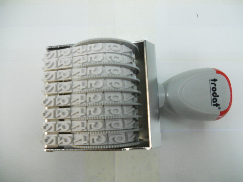 ��Ʒ׿��1598ӡ�� �ָ�9MM 8λ����ӡ�� Trodat �ɵ�ת�������� 