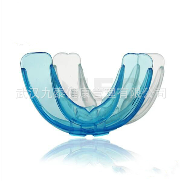 牙齿矫正器 正畸保持器矫正 牙套矫正 龅牙地包