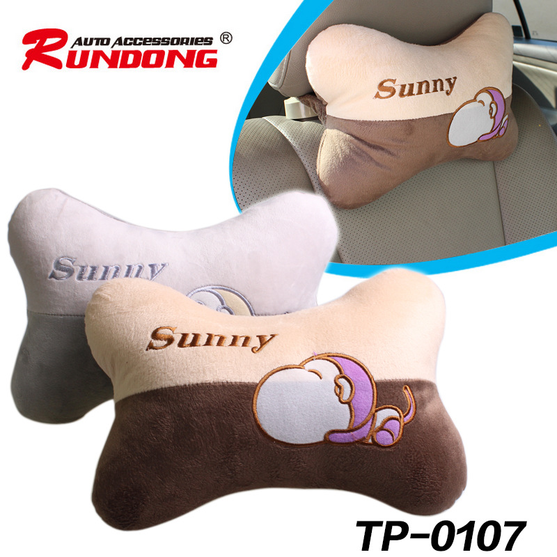 冬季絨毛汽車(chē)骨頭枕 卡通汽車(chē)頭枕猴子靠枕汽車(chē)用品 單只 TP-0107