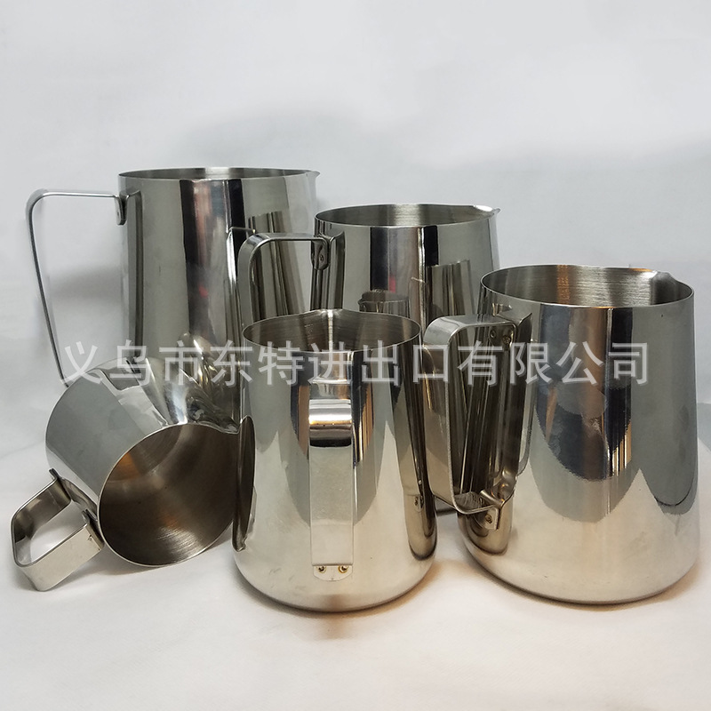 Factory direct sales of thickened stainless steel Japanese latte art cups, latte art jars, milk foam cups, milk whisking cups, and fancy coffee utensils detail image 2
