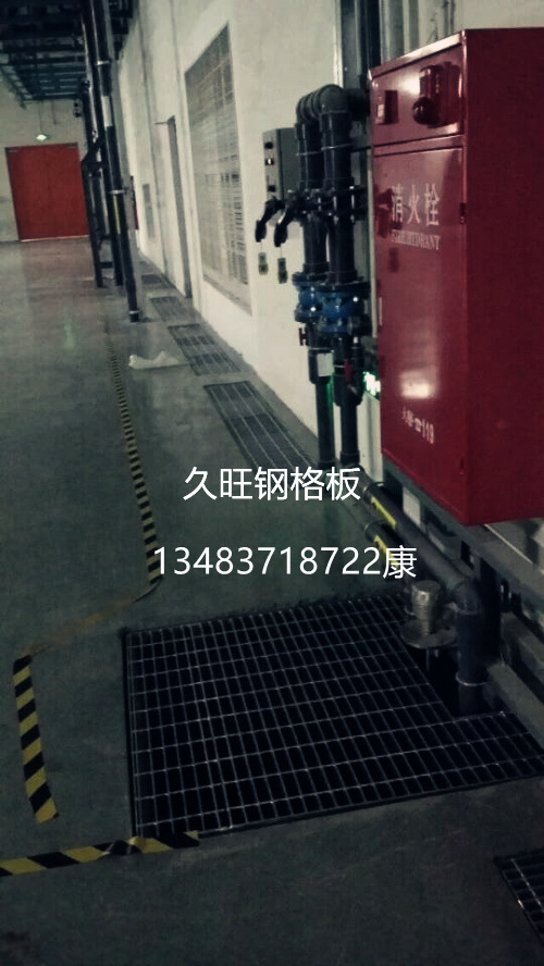 498ACAFC3B76995F25A25589B380BC