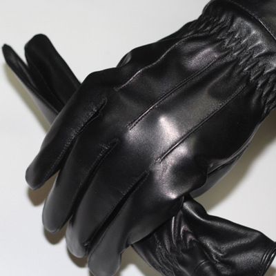 Manufactor Direct selling Sheepskin Driver glove wear-resisting fashion Sweating suit spring and autumn Three quarters drive a car Use