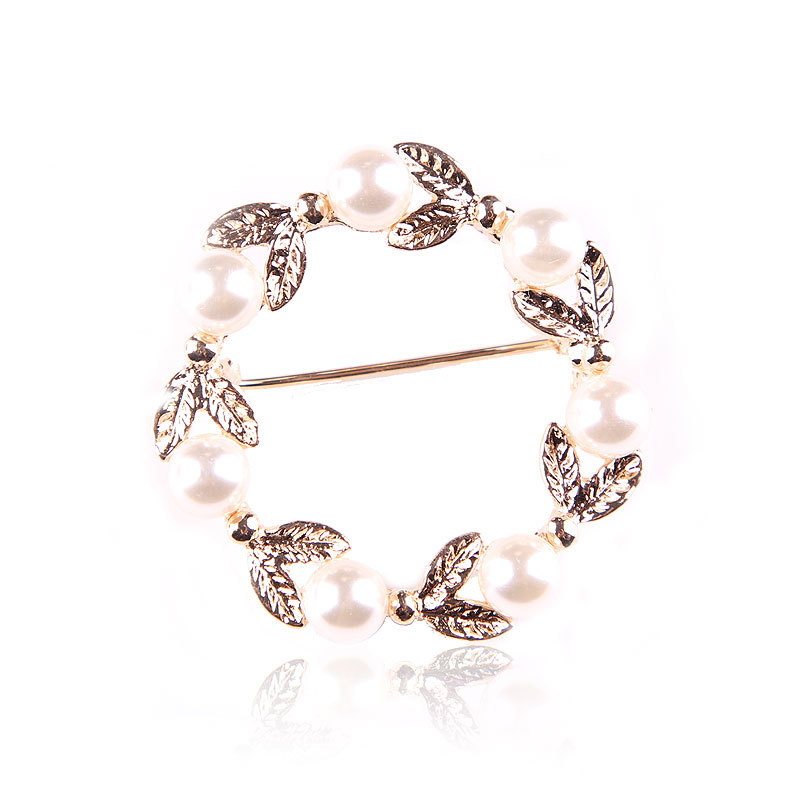 spilla perla dorata cava commercio estero corsage moda femminile spilla versatile_voghion.com