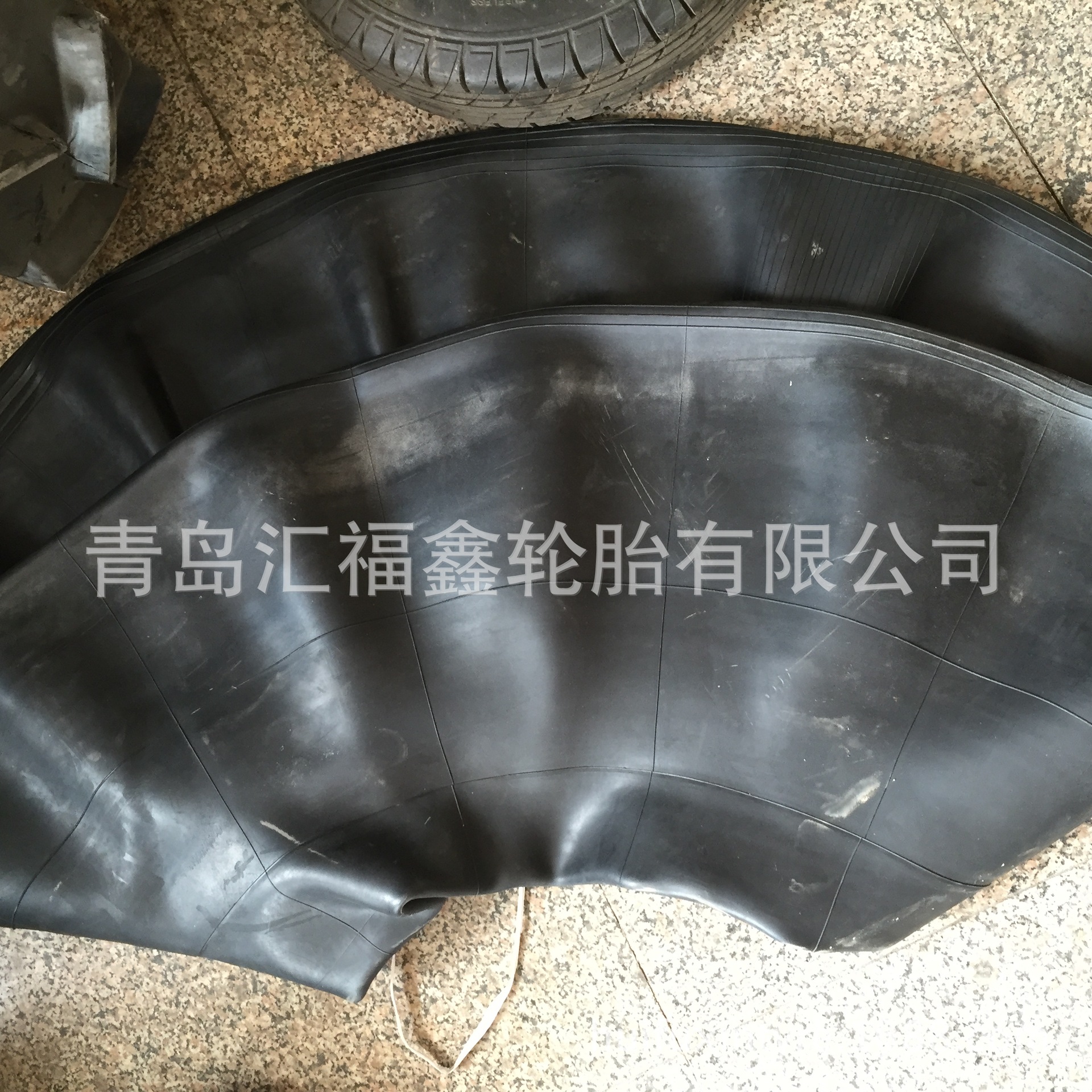 销售俩头忙工程轮胎19.5L-24内胎 短嘴内胎