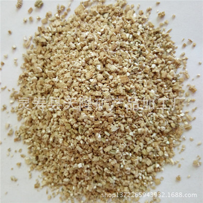 批发供应新疆银白色蛭石 膨胀乳白色蛭石化学成分 园艺蛭石用途|ru