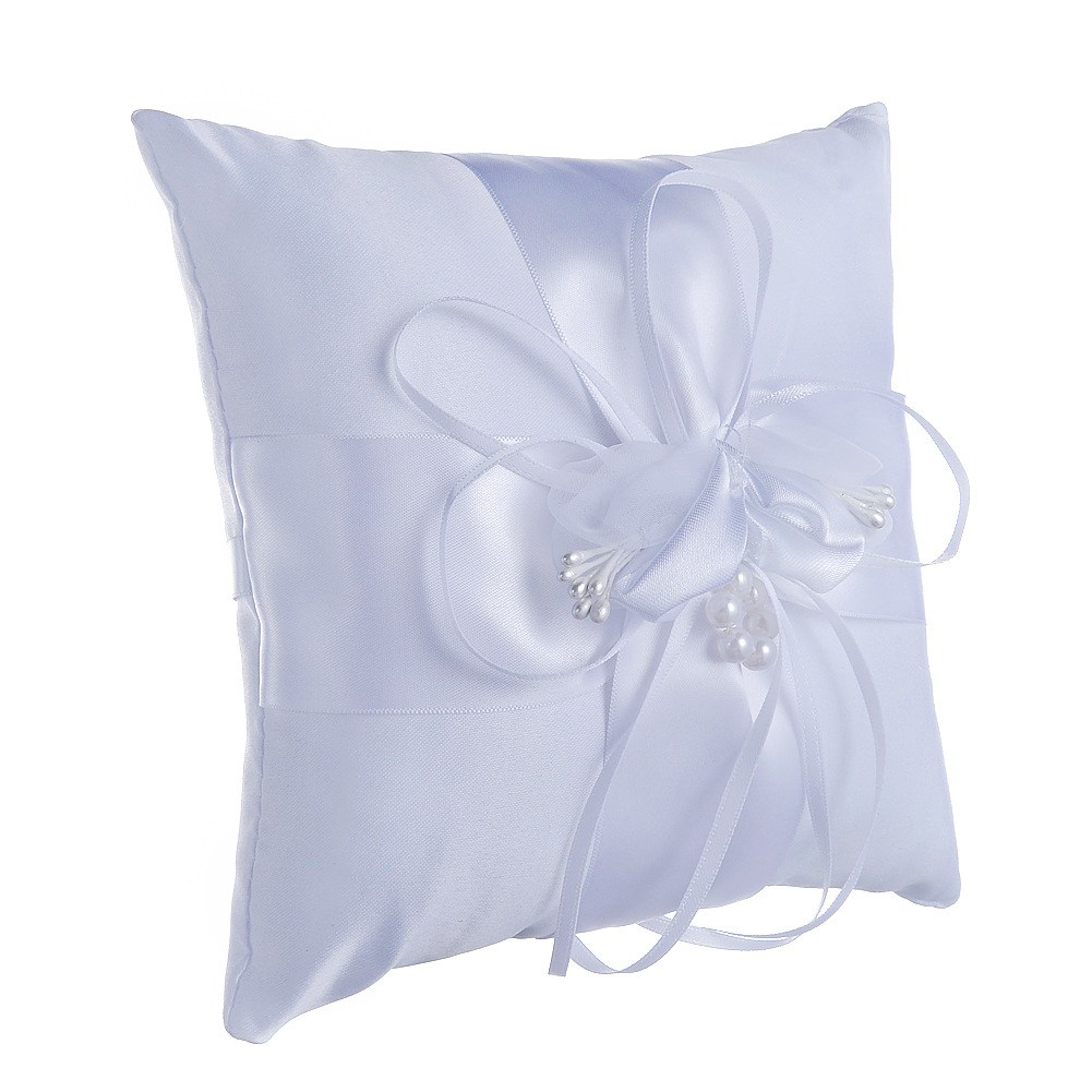 Creative White Flower Bud Wedding Bridal Ring Pillow Wedding Supplies Wholesale display picture 2