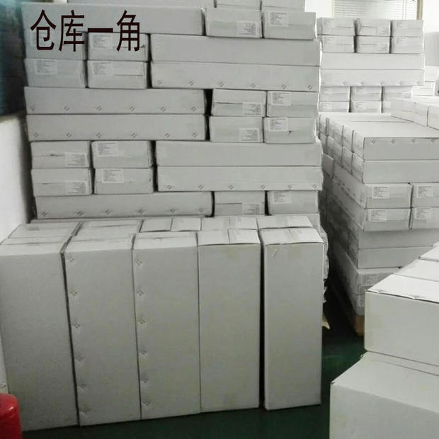 机用粘尘滚筒仓库