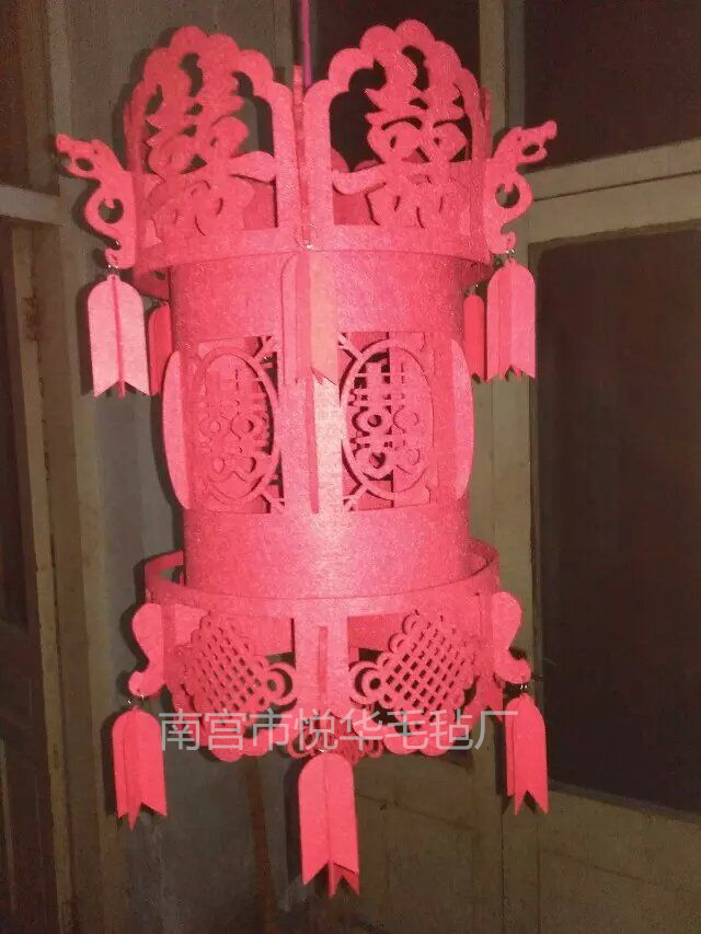 厂家供应 新款毛毡挂件 个性毛毡挂件 红色喜庆毛毡挂件