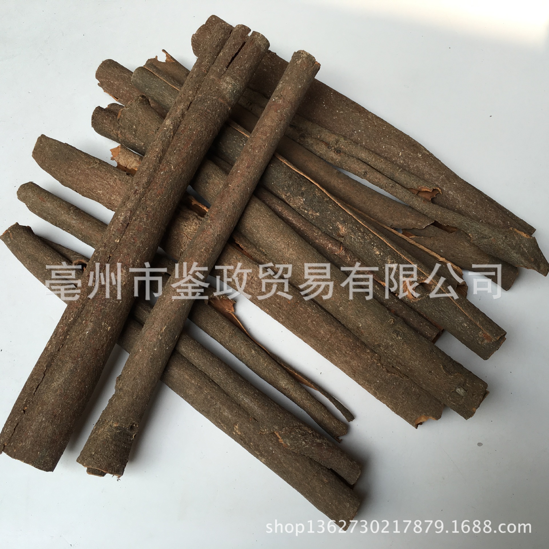 Chinese Cinnamon Bark Rou Gui 500g Dried Cassia Culinary Spice and TCM Herb key features