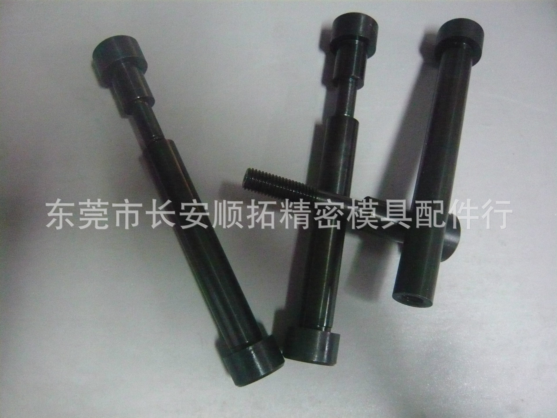 wKhQsFMsA46EEaUYAAAAAKR50fU817