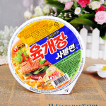 韩国进口方便麵箱起批农心牛肉碗麵辣白菜泡麵速食桶麵拉麵86g