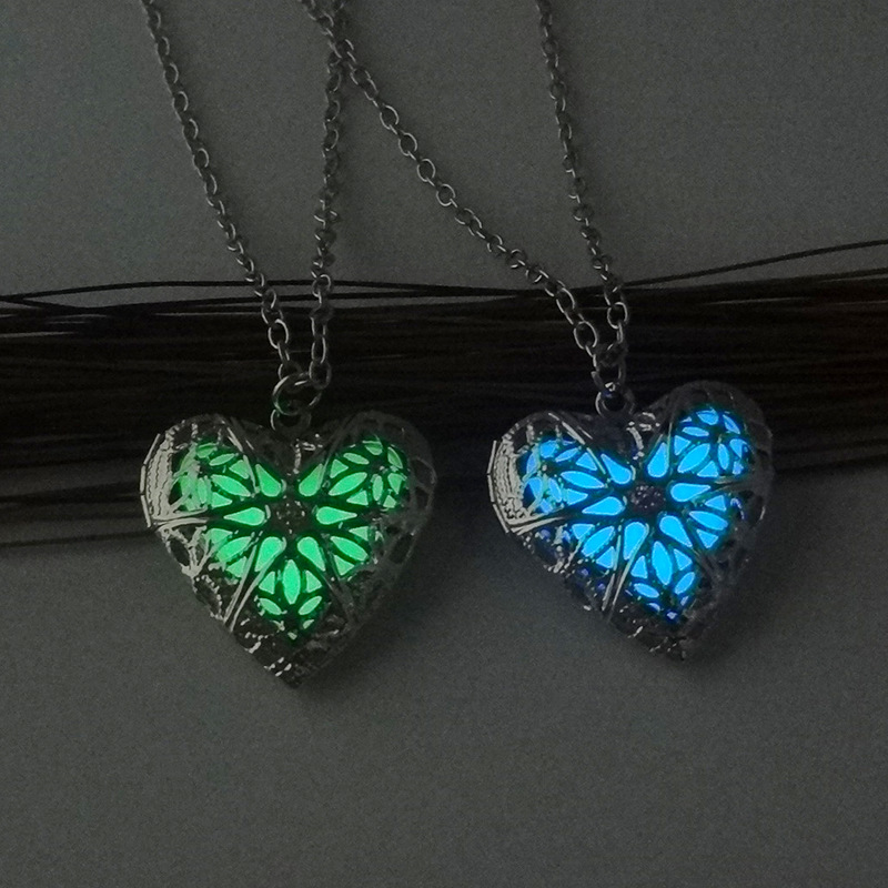 10g Weight Necklace Classification Wedding Occasion Copper Material Heart Pattern Unisex Gender Fashion Style Bronze Color Fashion Heart Copper Wholesale 2