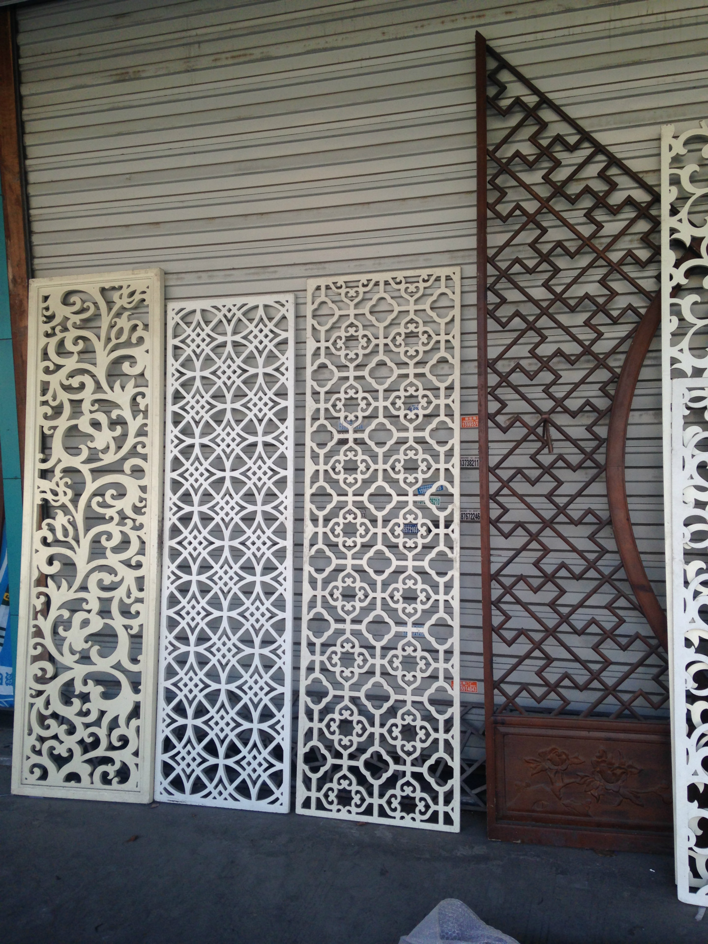 2463755512_549061716