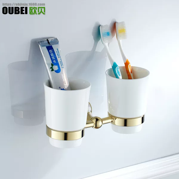 Wholesale price simple brass gold-plated bathroom hardware pendant ceramic mouthwash Cup storage rack double cup holder