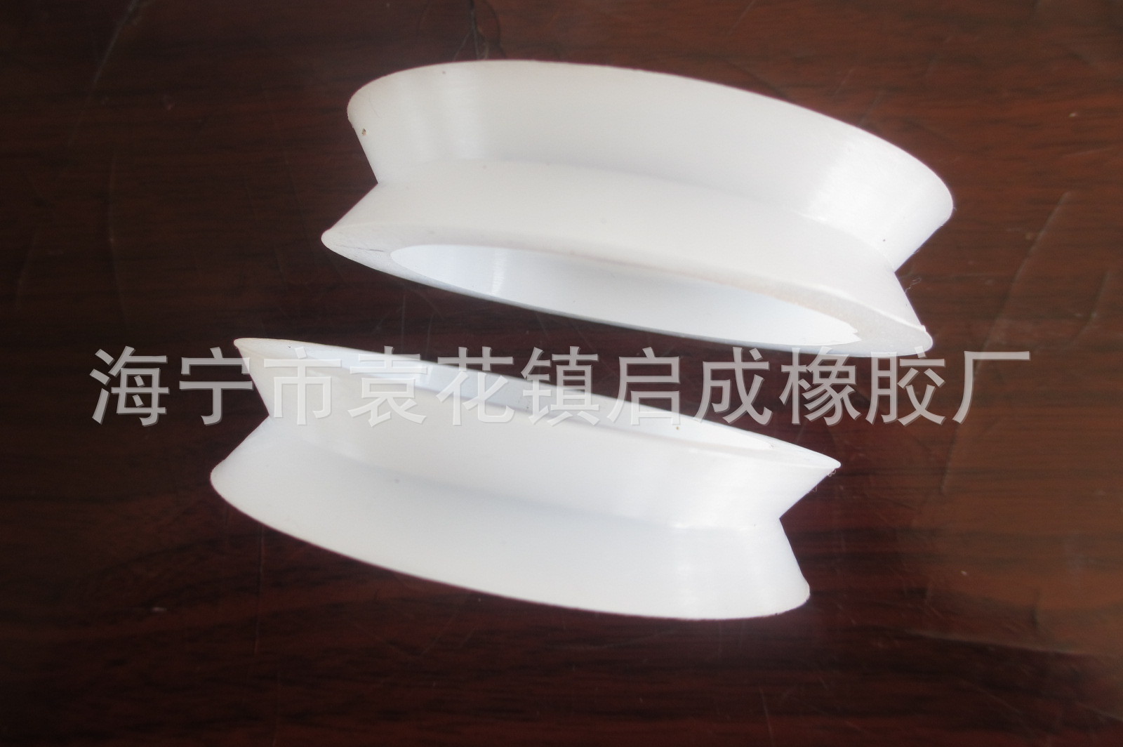 厂家批发双面硅胶护线圈 电源硅胶护线套 护线环 橡胶出线圈