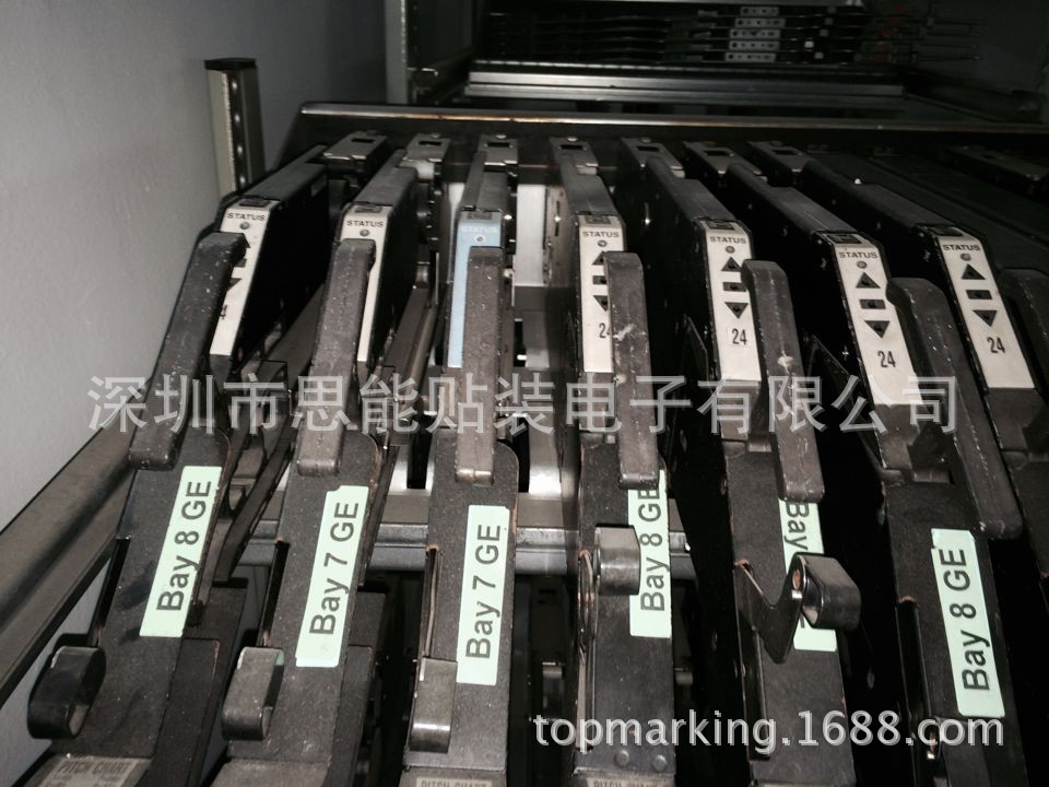 UIC环球 Genesis系列金色56MM飞达 feeder 51458802