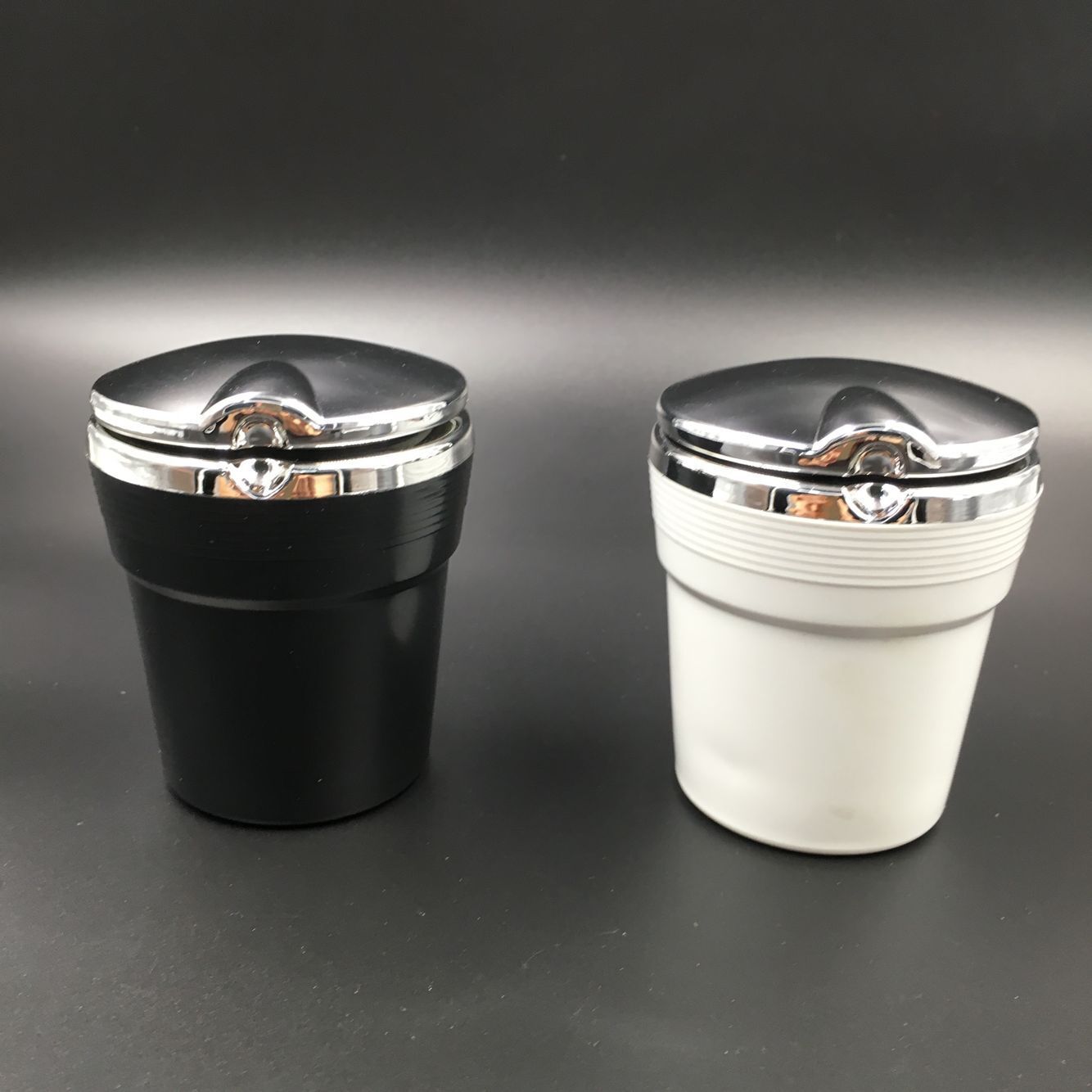 2020 Portable Ashtray Car Ashtray Automotive Supplies Multifunction