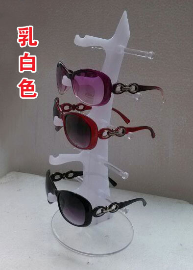 2288750221_1841707965