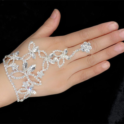 义乌厂家供应新款拉丁舞手背链时尚流行首饰新娘配饰品|ru