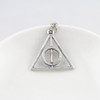 Harry Potter Death Incarring Necklace Stalls in Europe and America Movies are mixed with a stall