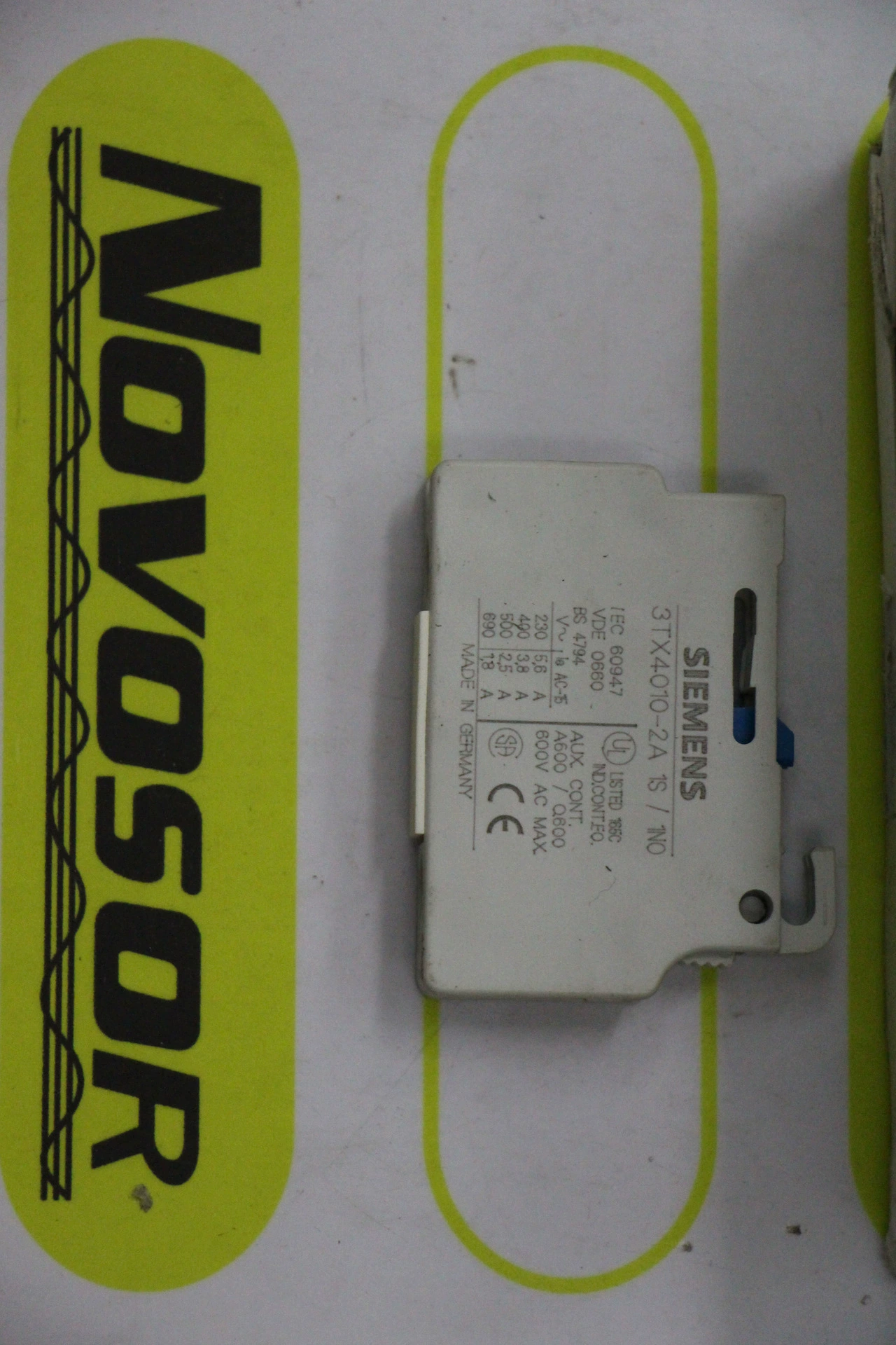 Контактор вспомогательный SIEMENS 3TX4010-2A