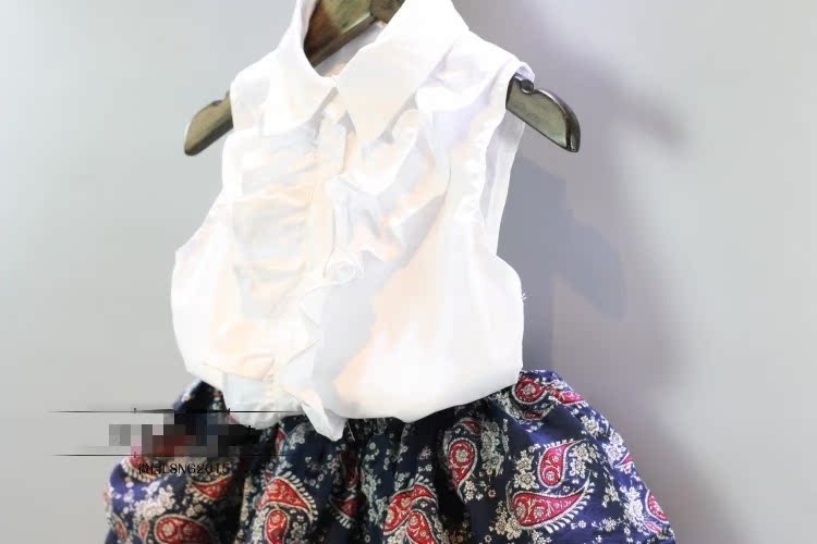 3048263129_1870743291