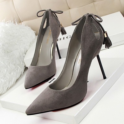 393-6 Han edition fashion sexy club 393-6 high heel with suede shallow mouth pointed followed by hollow out fringe single shoe