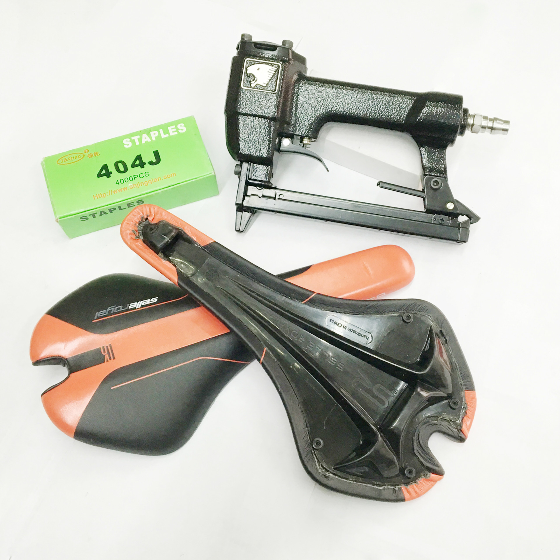 台湾原装进口气钉枪 413J码钉枪 汽车坐垫/内饰/扶手小码钉枪