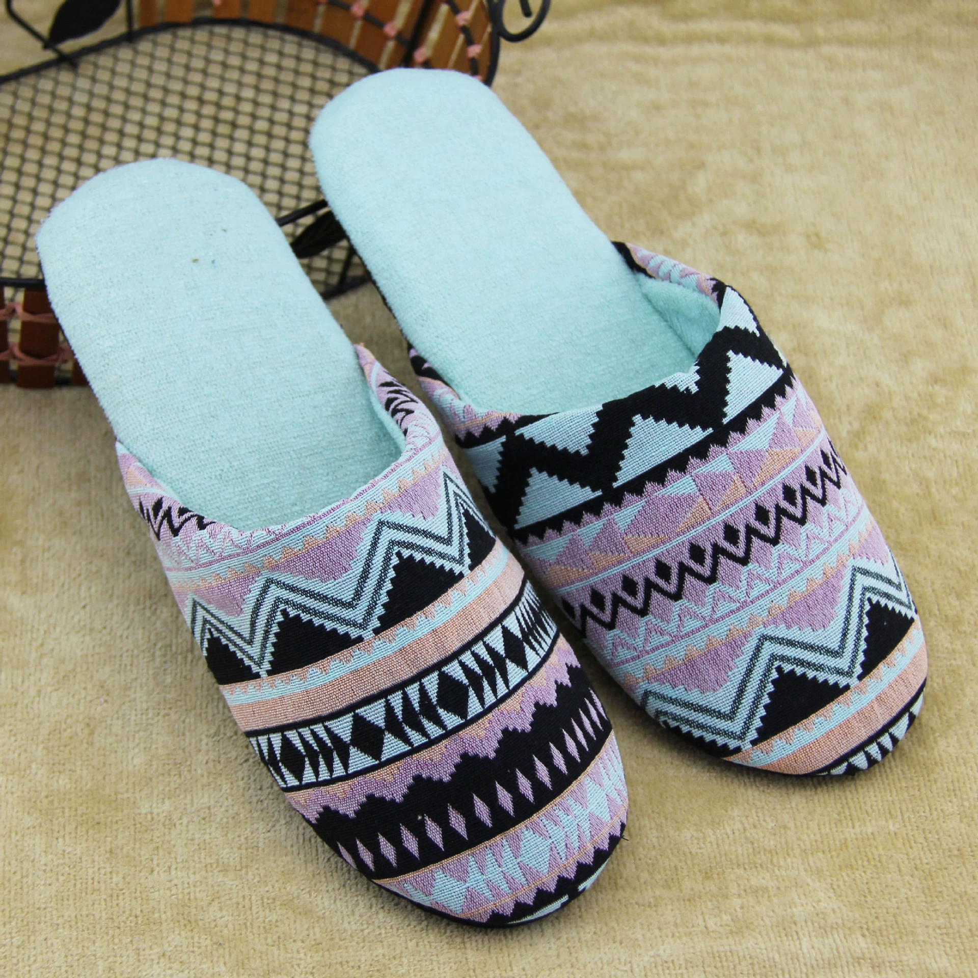 Ethnic slippers, ethnic style, soft sole