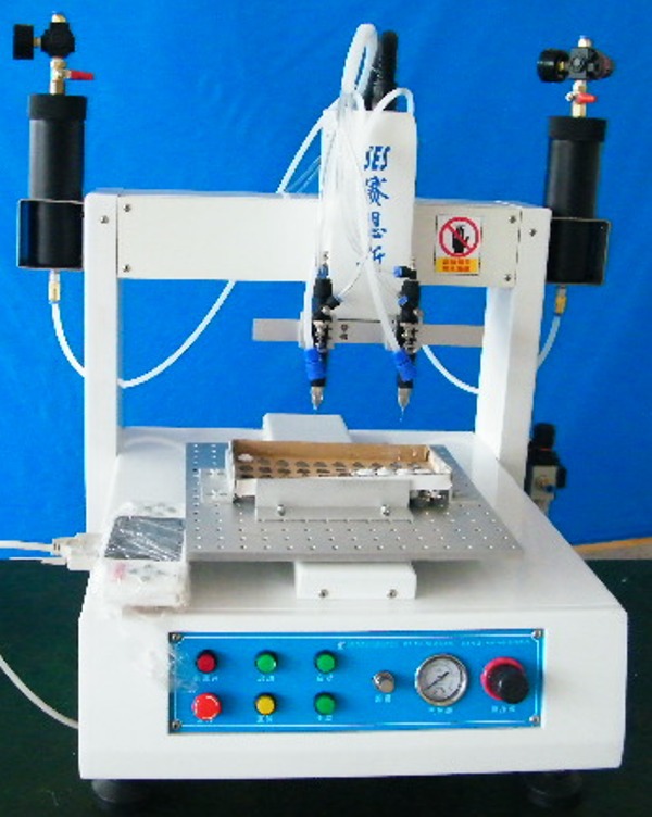 桌上型台式多头自动点胶机