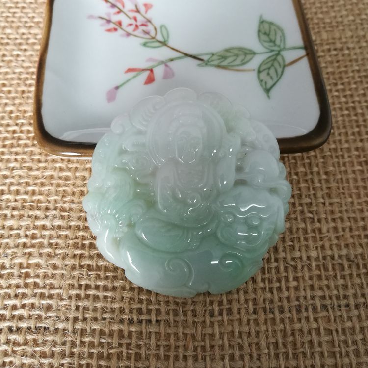 Emerald replica, Tieguanyin tea, pendant