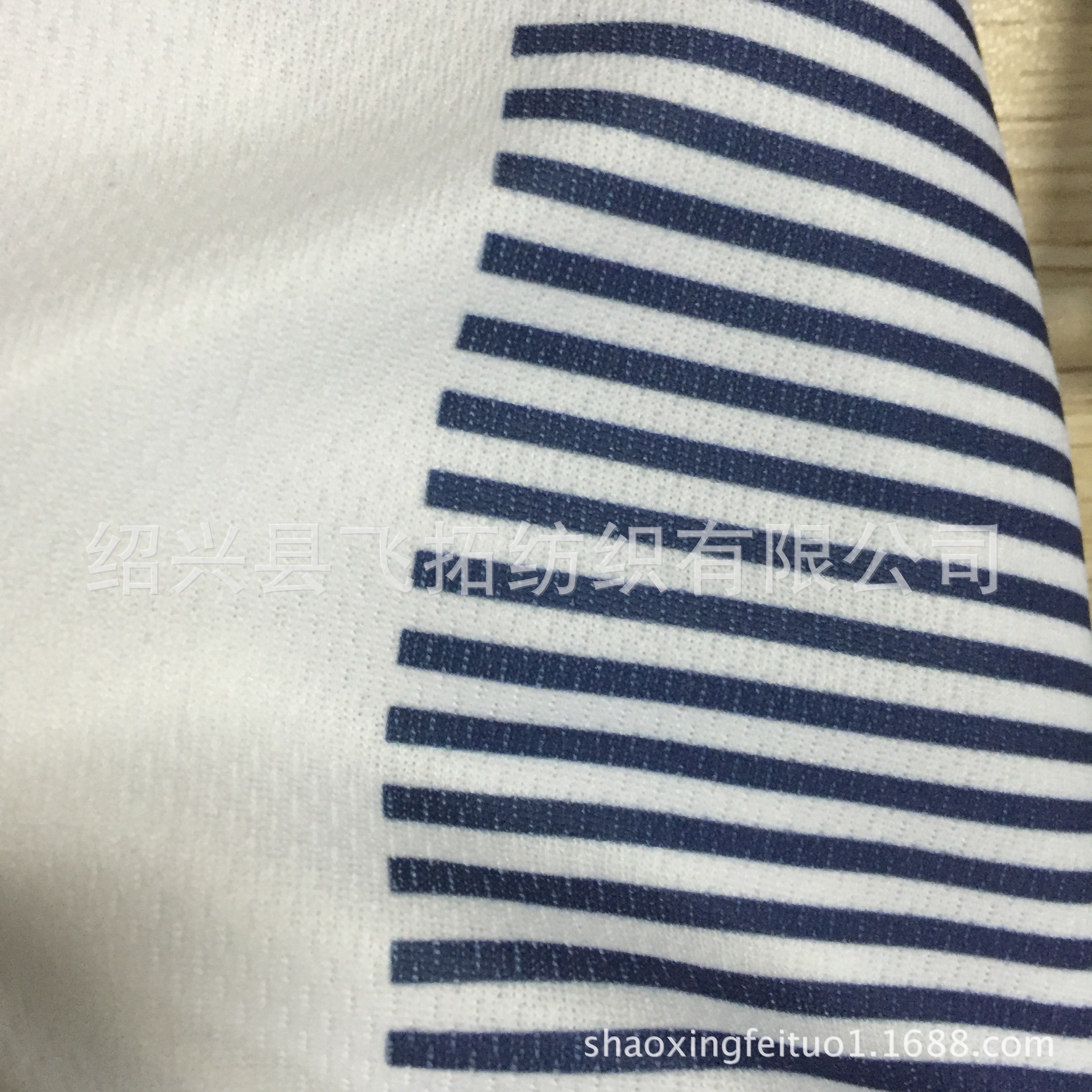 厂家直销针织全涤印花高档鸟眼布 转移印花蜂窝布