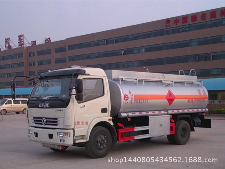 东风油罐车-1