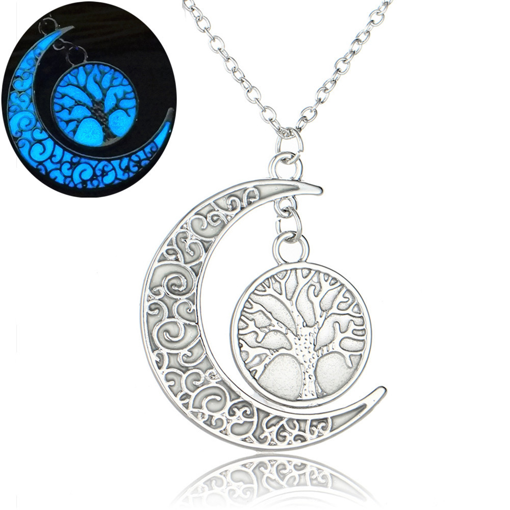 Meilleur Vendeur En Europe Et En Amérique Creux Chanceux Arbre Lune Noctilucent Collier Halloween Fluorescent Pendentif Cadeau De Noël display picture 2