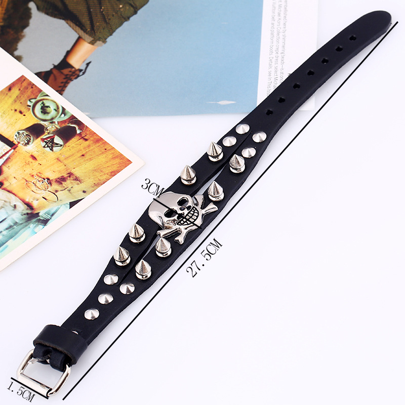 Jewelry Punk Vintage Leather Bracelet Men's Bracelet Wide Leather Skull Leather Bracelet display picture 3