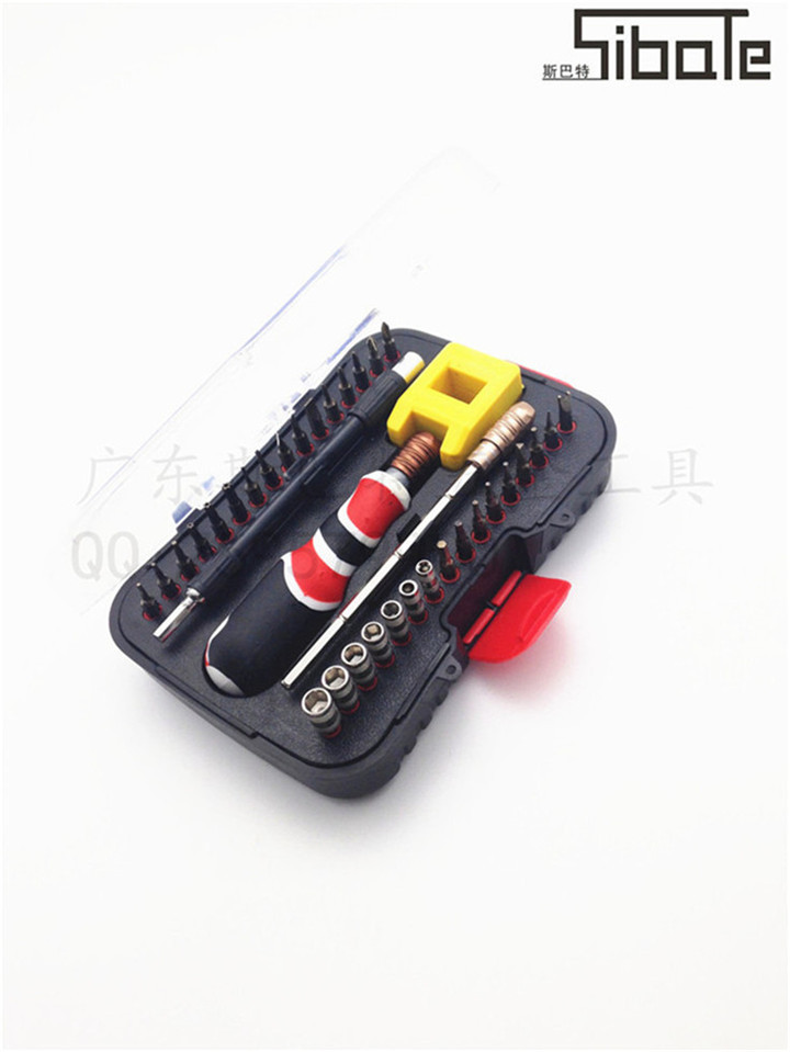 5A7E0657-EEC6-49EF-88B6-7B7F64