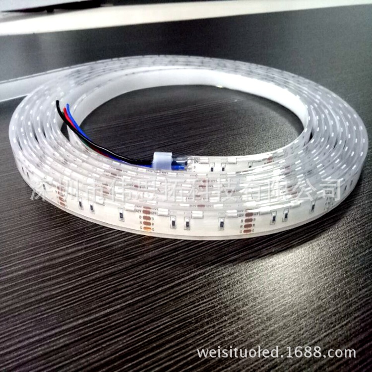 E2F9D10B960A7F313D52F003E17366