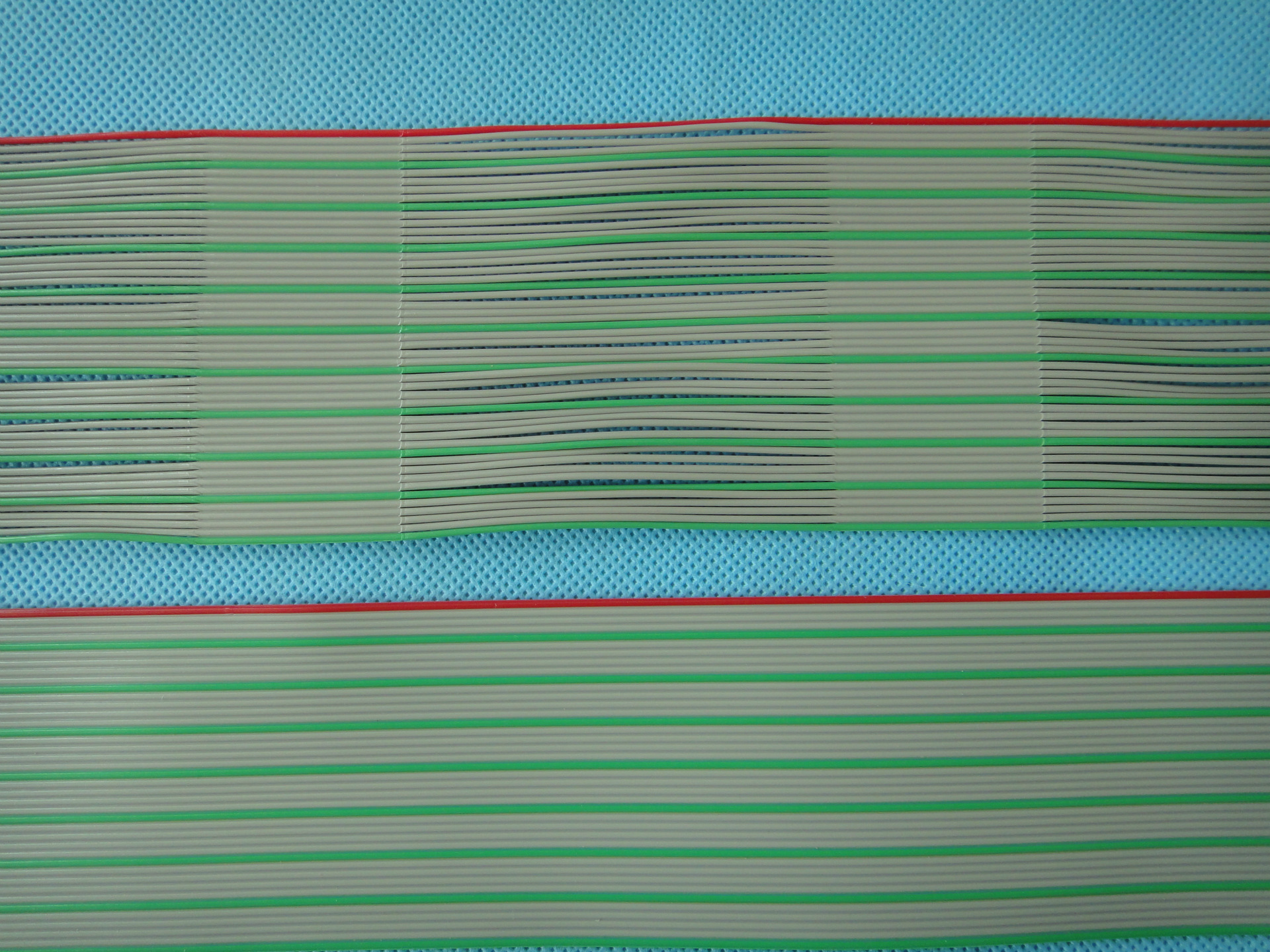 2651排线  彩排线  红灰绿排线 30/70分叉排线 40芯 61米包装 28A