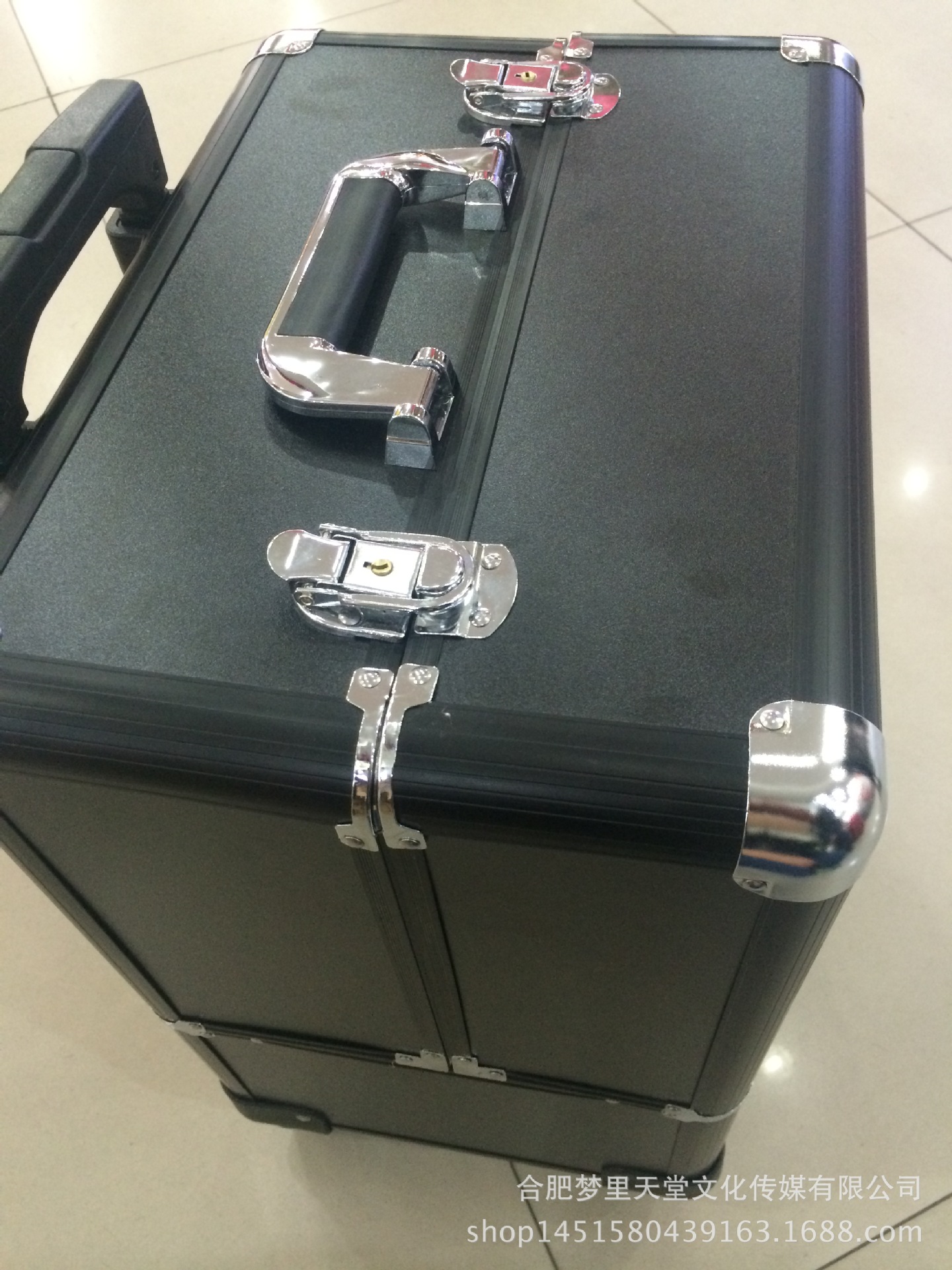 0EEF5471-5118-40BF-B0BF-7A42CB