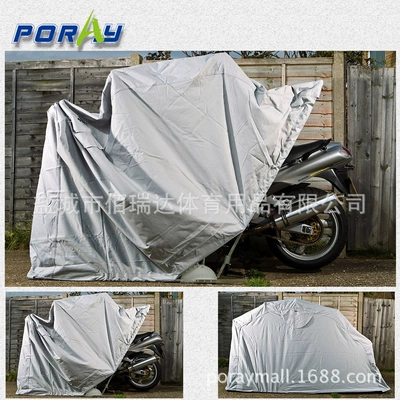 Motorcycle Storage Room, Çadırlar