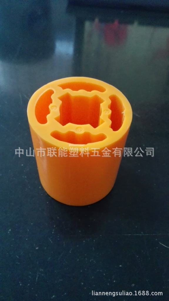 供应黄色十字胶芯拉丝轮十字胶芯注塑加工聚氨酯制品