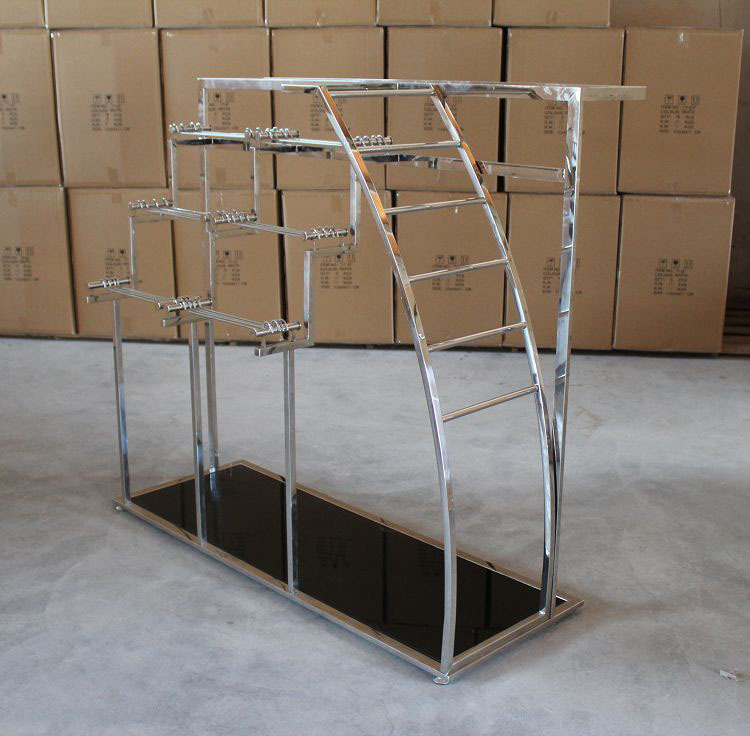 1367922196_1000969793