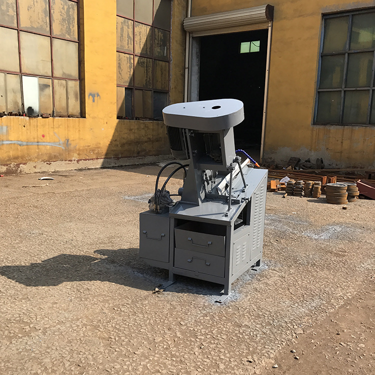 生产钢筋套筒的设备 钢筋套筒车外圆 钢筋连接套筒生产设备