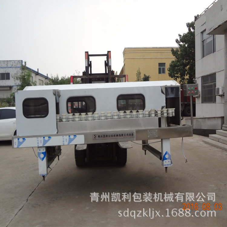 供应半自动六轮冲瓶机 玻璃瓶冲瓶机 两次循坏水冲洗 一次净水