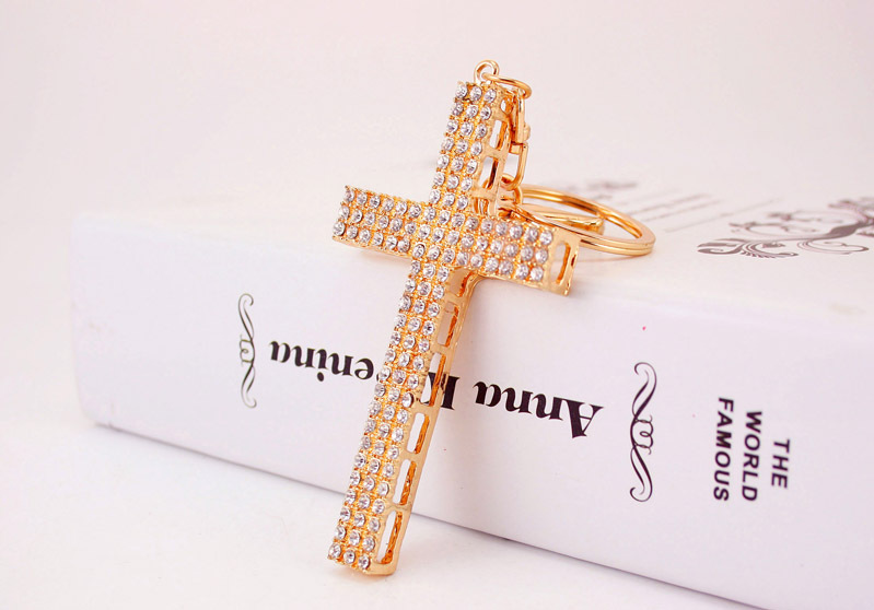 34g Weight Alloy, Metal Material Heart Pattern Men'S Gender White, Pink, Purple, Blue Color Christian Gift Cute Korean Car Pendant Full Diamond Cross Keychain 6