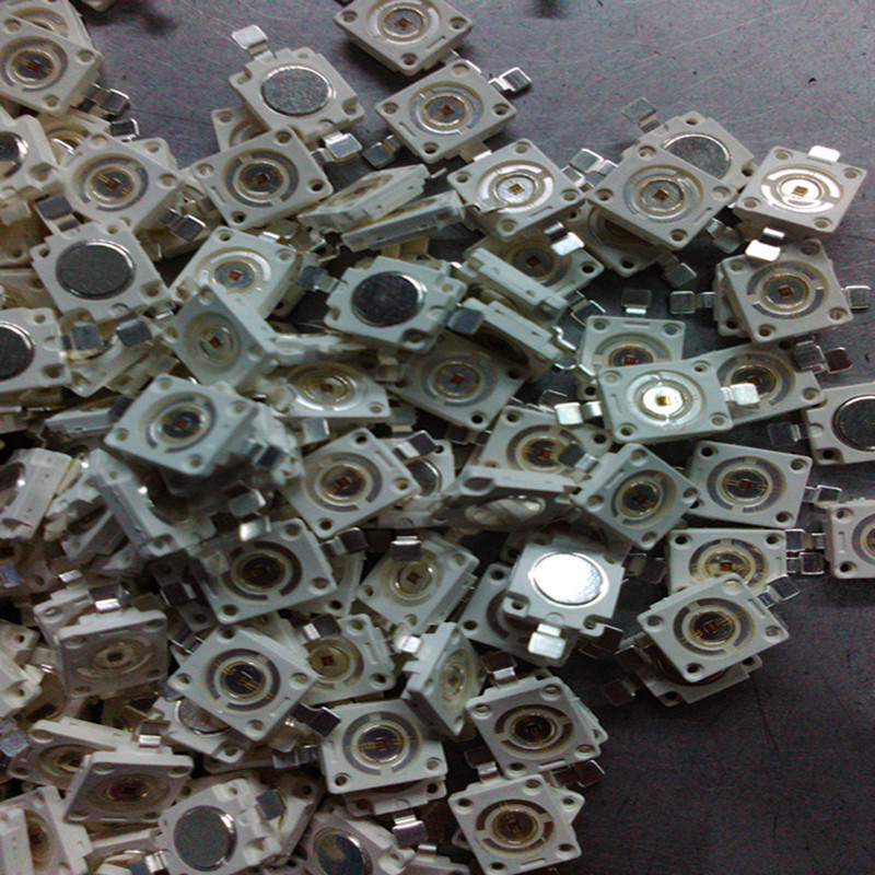 SMD60701W850NMLED Lamp beads superior quality Lamp beads Corners Cheap Gold Line Bracket