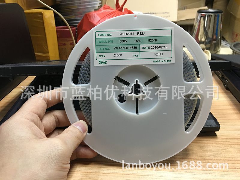 0805贴片电感 0805贴片绕线电感 0805-820NH R82J 误差5% 高频